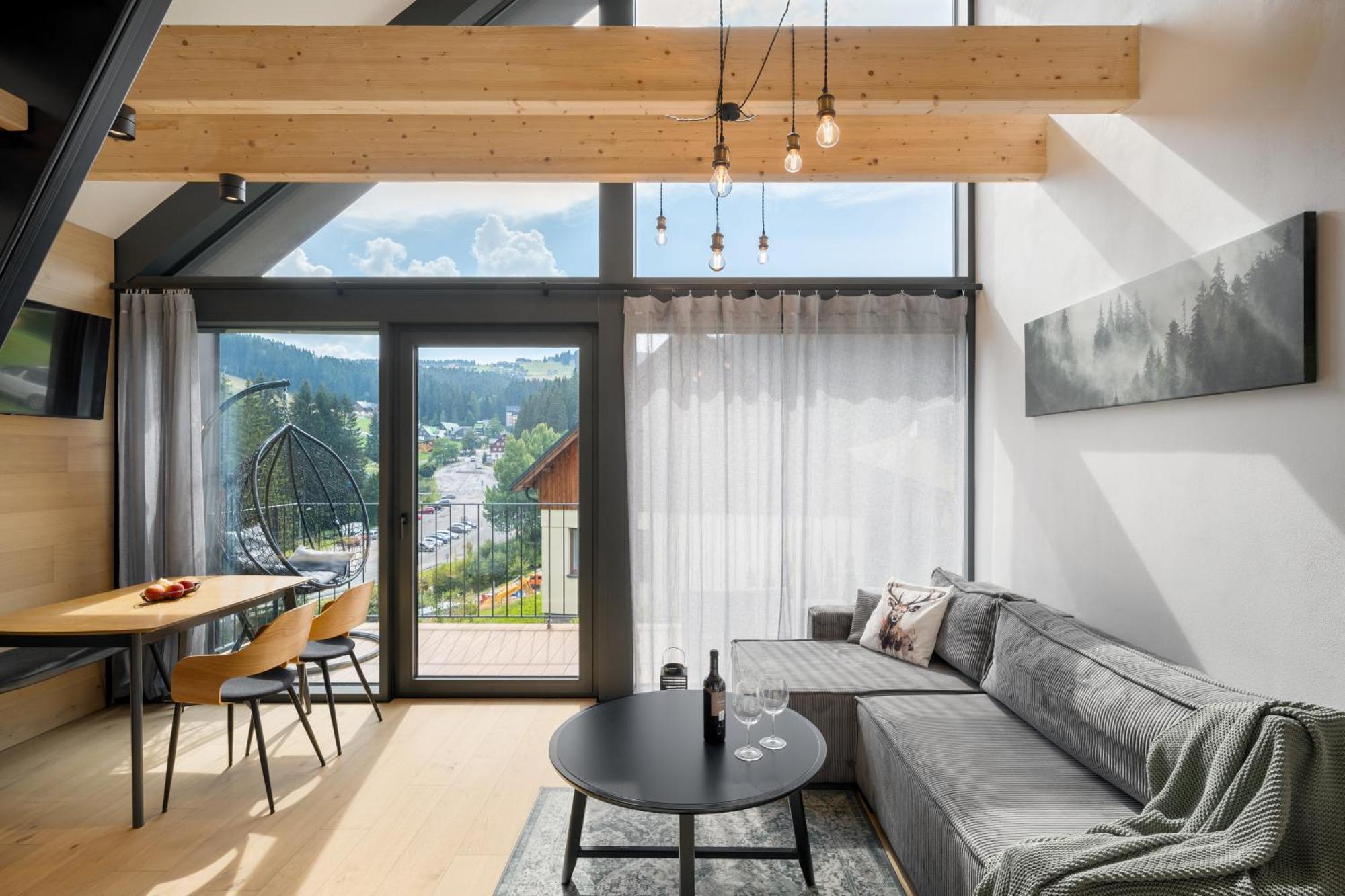 Panorama Lofts Pec Apartment